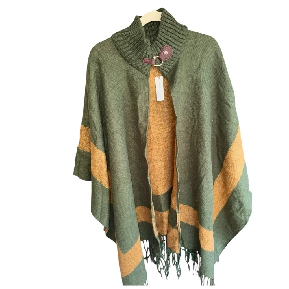 New ANTHROPOLOGIE GREEN SWEATER PONCHO FUNNEL NECK LEATHER TRIM FRINGE CAPE - Picture 9 of 10
